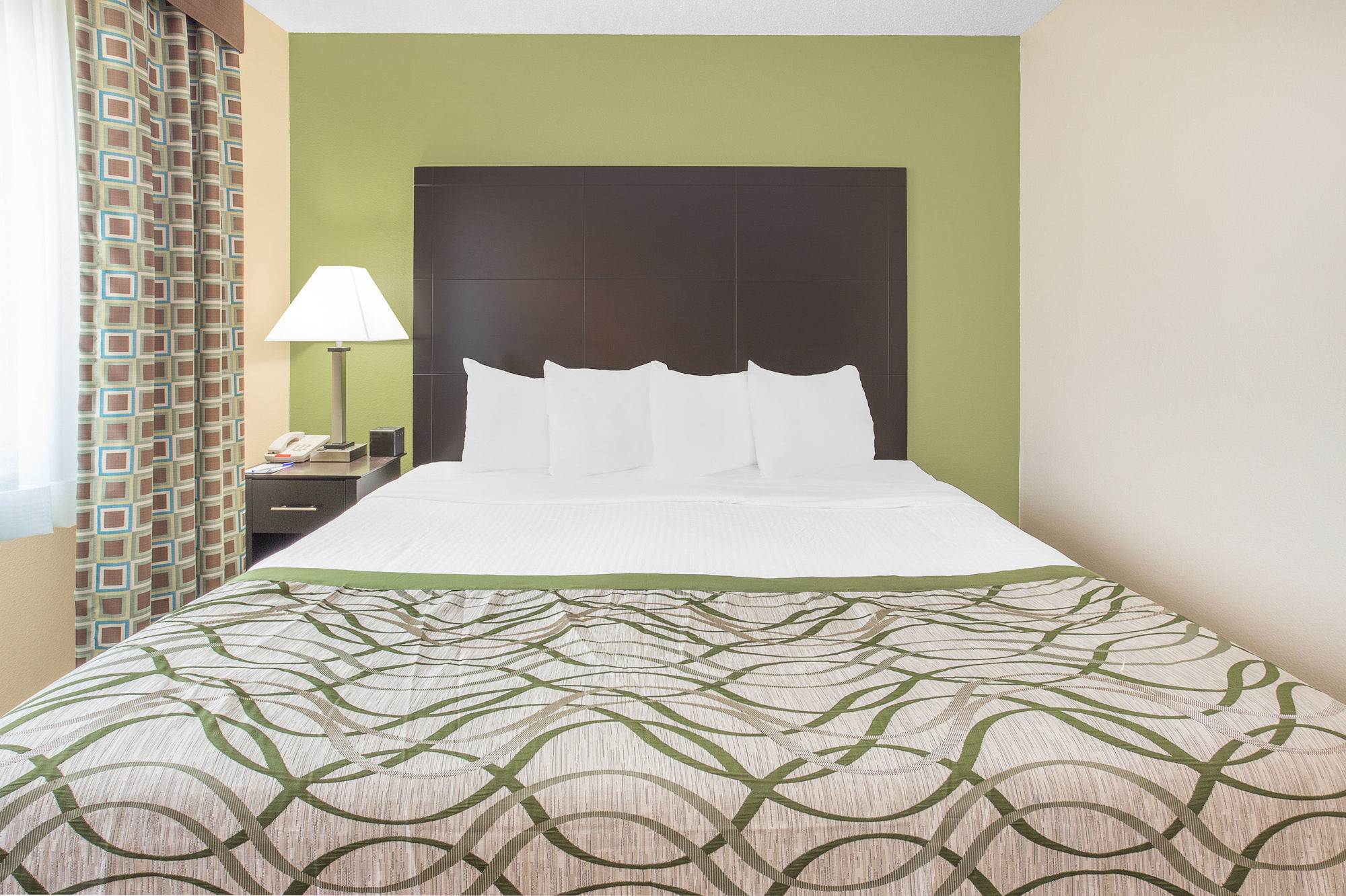 Baymont By Wyndham Holland Hotel Eksteriør billede